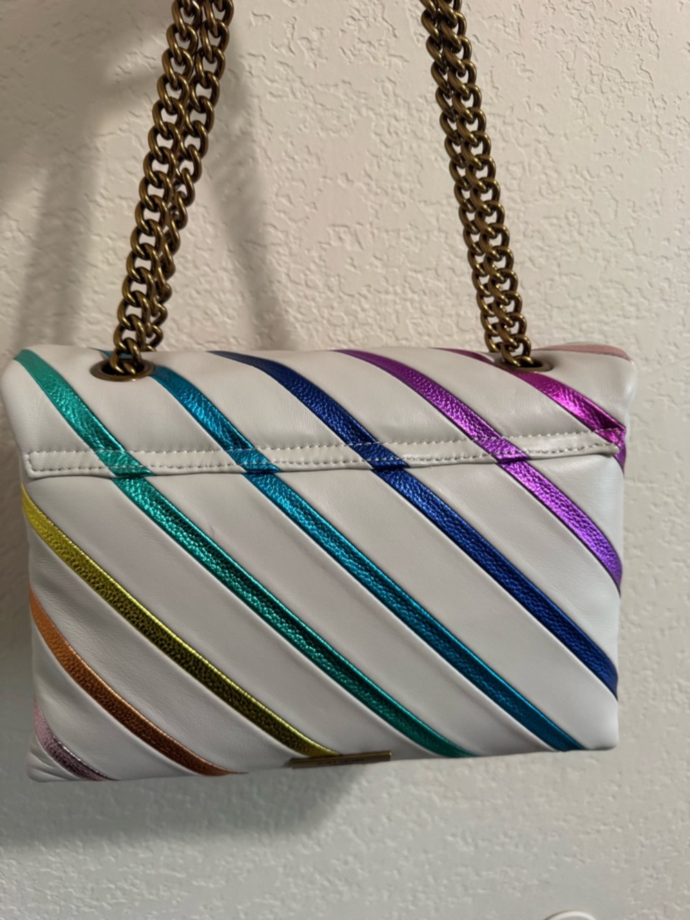 Kurt Geiger White Shoulder Bag with Multicolor Metallic Stripes - Picture 2 of 4